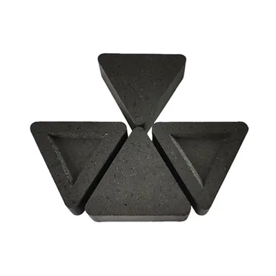 Aprindeți grătar cu cărbune